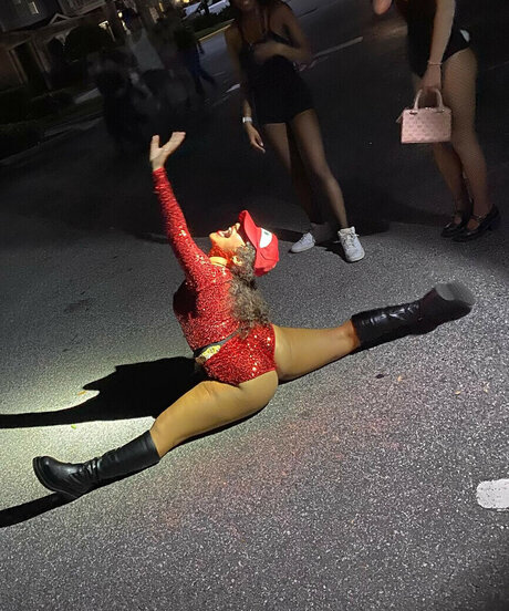 teen asian onlyfans hot naked photo