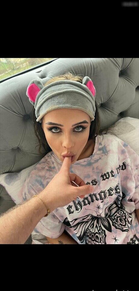 hijabi onlyfans art nude gallery