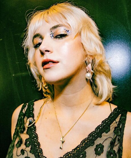 Girlpuppy top star img