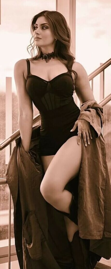 ebony smoking onlyfans naked photos