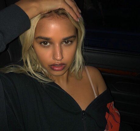 Tommy Genesis pornographic actress pic