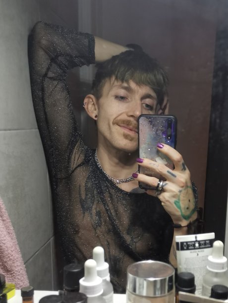 Odin Thams star art pictures