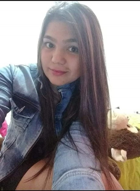 Larissa Ferdinand beautiful pornstar pics