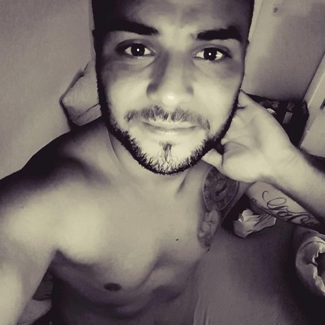 LaGenco model porn images