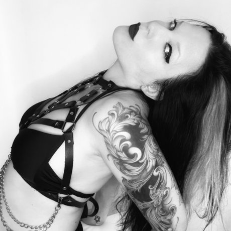 Lady of the Seven Moons star exclusive image