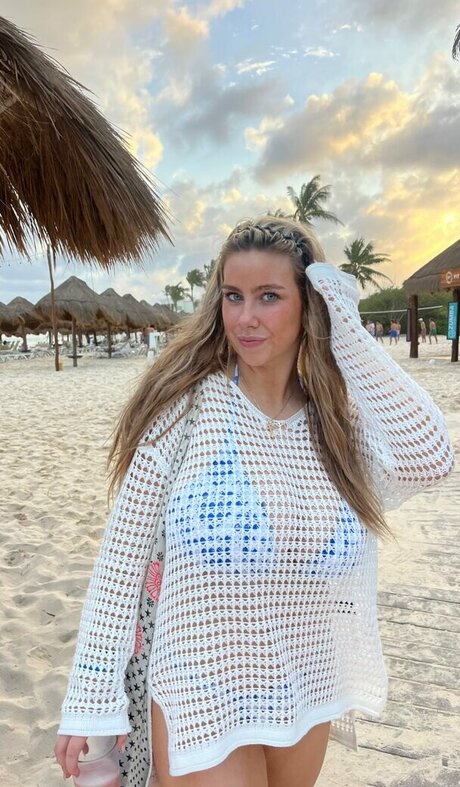 Jacklyn Roper star gallery