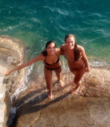 Prominent sexy star photos