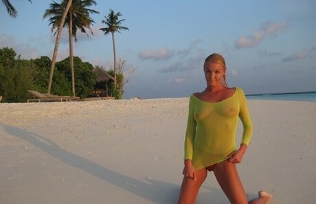 cheerleader onlyfans hot nude pic