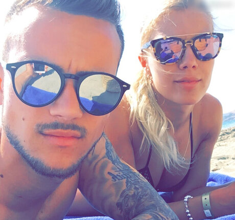 Prominent star high quality photos