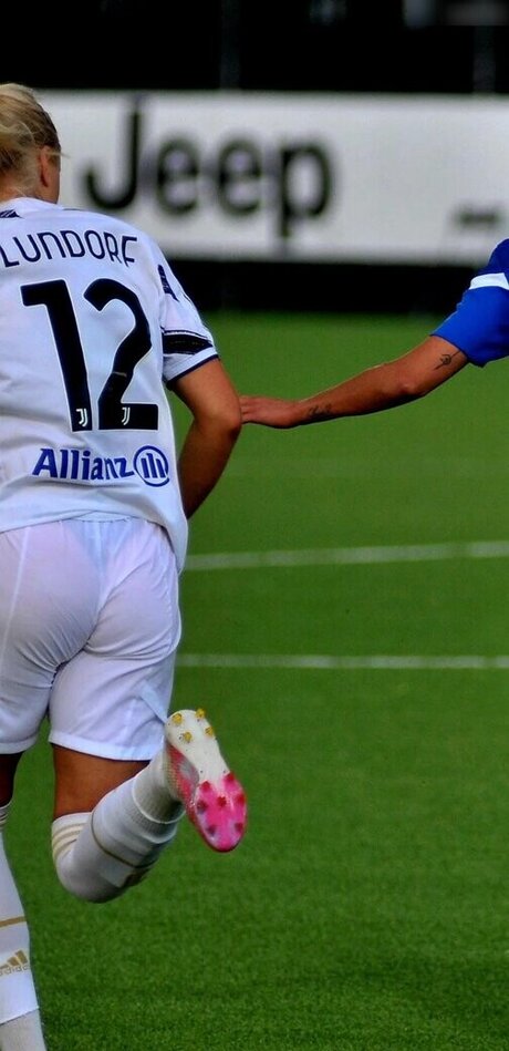 Prominent model pornographic pic