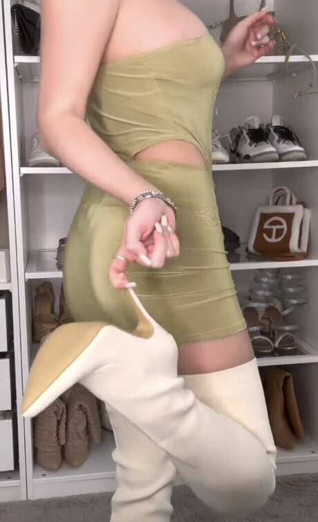 public onlyfans erotic photos