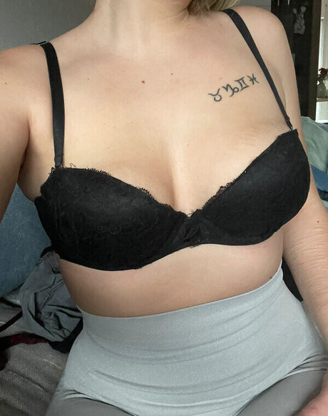 nude pregnant onlyfans sexy naked pics