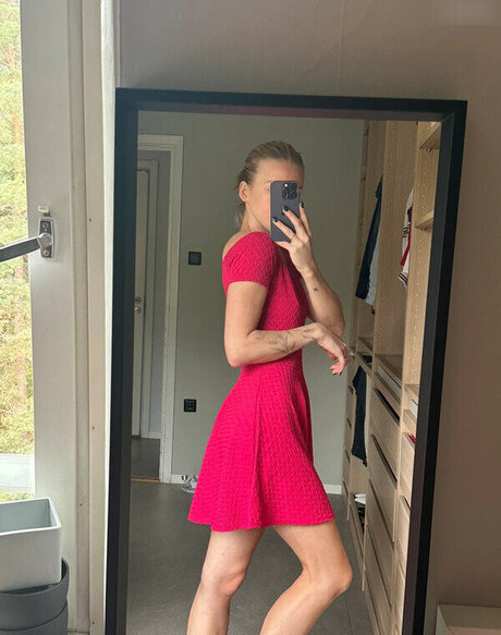 chubby nude onlyfans beautiful image