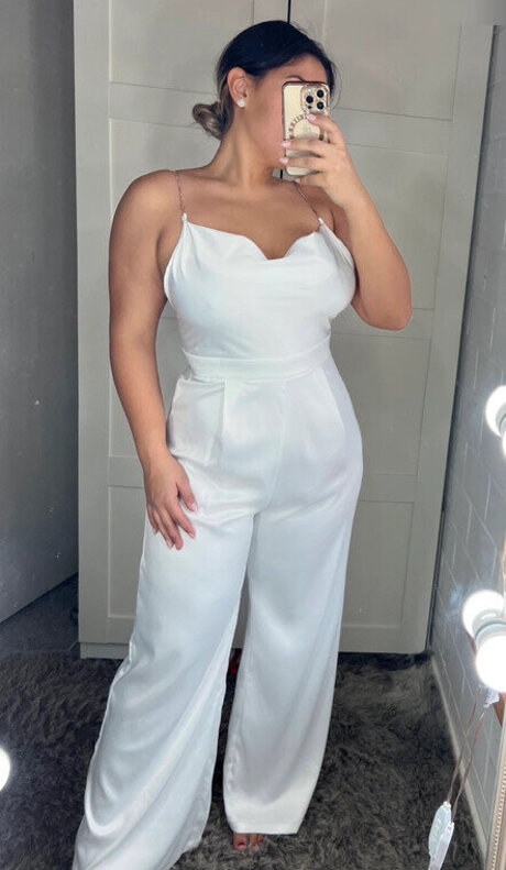 stars onlyfans erotic photo