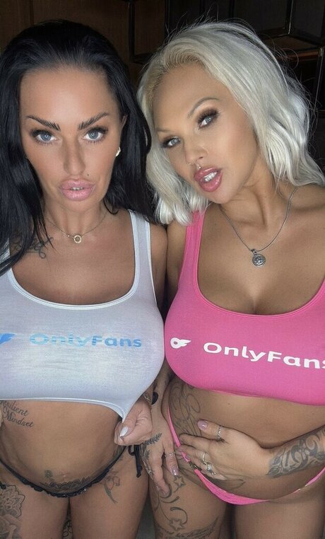 blonde muscle onlyfans porn gallery