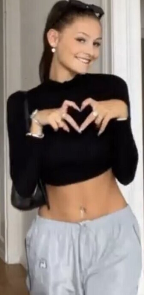 amateur mom onlyfans porn photo