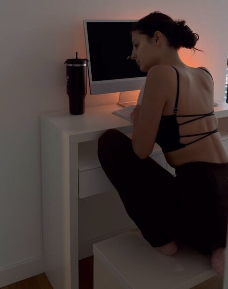 non nude onlyfans free nude galleries