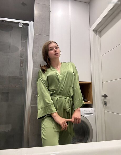 ssbbw granny onlyfans naked pic