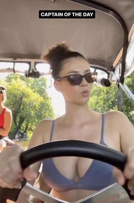 bbw gilf onlyfans art naked image