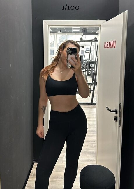 nude pregnant onlyfans porno pictures