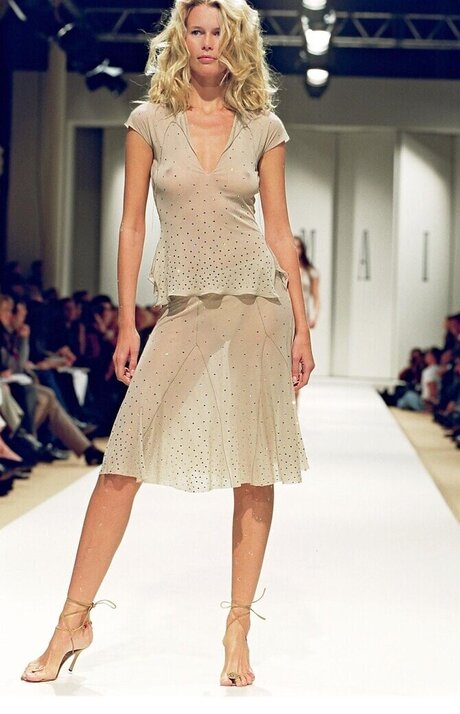 glasses onlyfans sexy naked picture