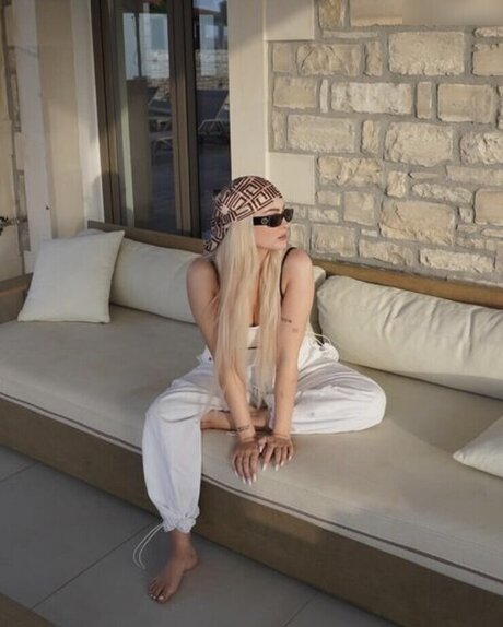 Zclina nude model pics