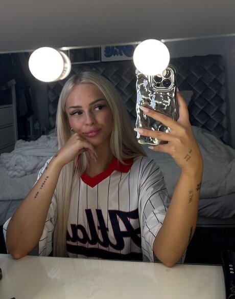 big tits brunette onlyfans beautiful pictures