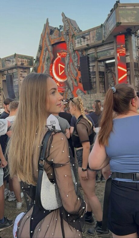 non nude onlyfans best galleries