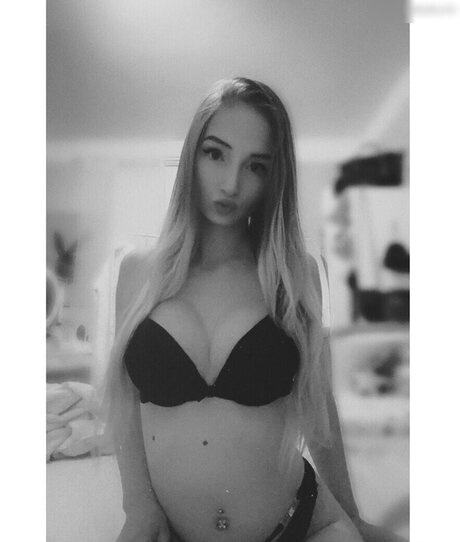 Nicki Anna nudes pornstar pictures