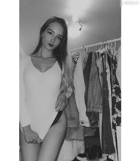 Nicki Anna porn actress picture