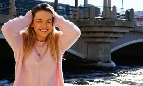 lesbian seduction onlyfans exclusive archive