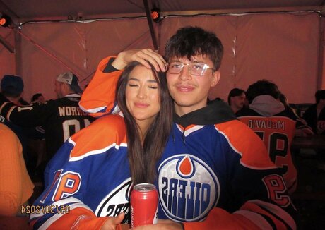 Nevaehmaezee nude actress photo