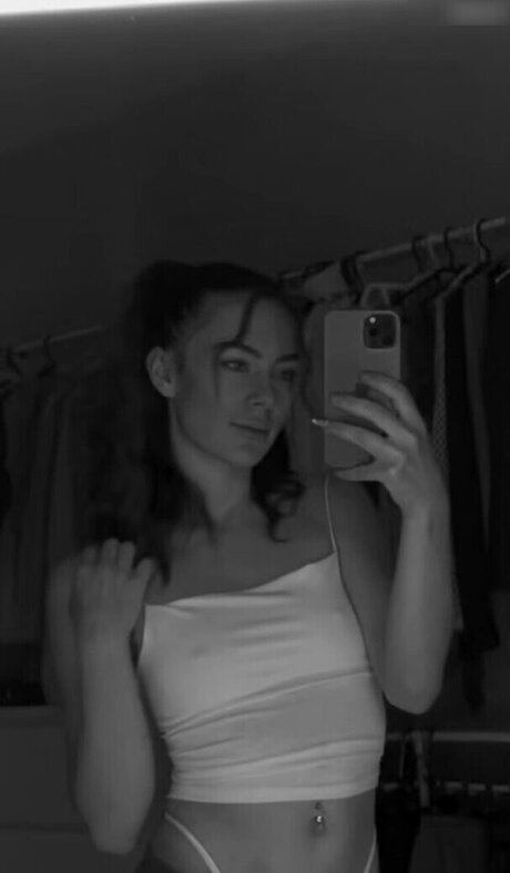 clara meier beautiful star image