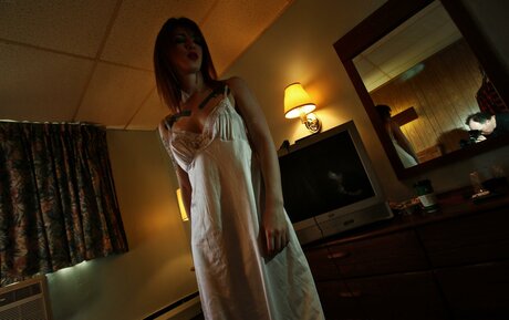 Indigo Augustine nice actress galleries