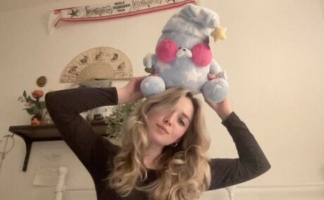 Meg Mills sexy star image