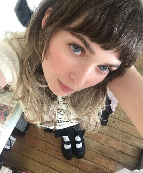 Meg Mills star porn photo