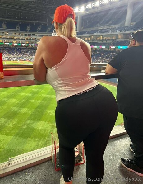 face onlyfans pornos images