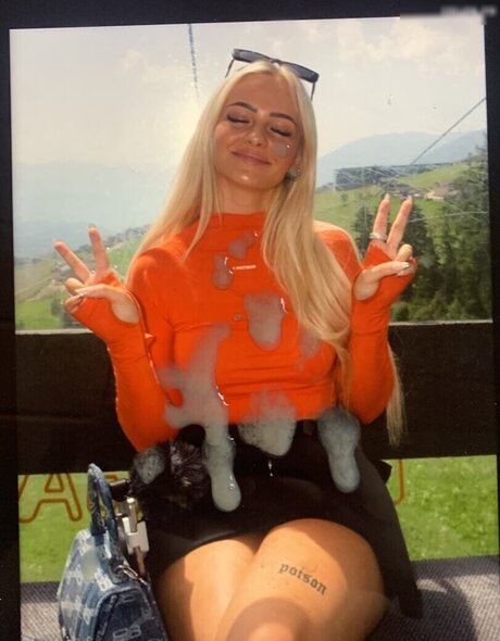 Cum Tributes model free gallery