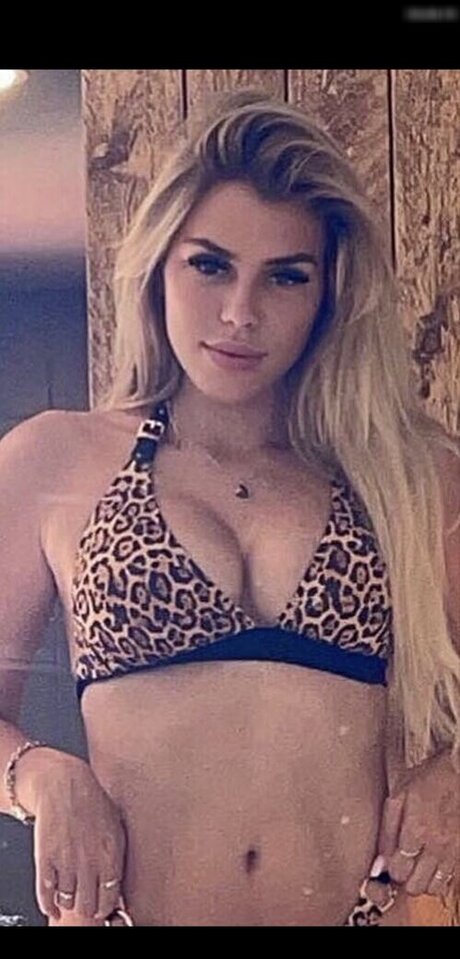 Nathalie Bleicher Woth star exclusive image