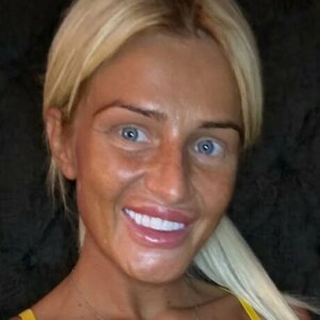 mexican milf onlyfans naked images