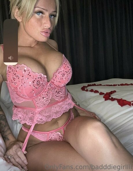 Jade Hunter xxx star photos