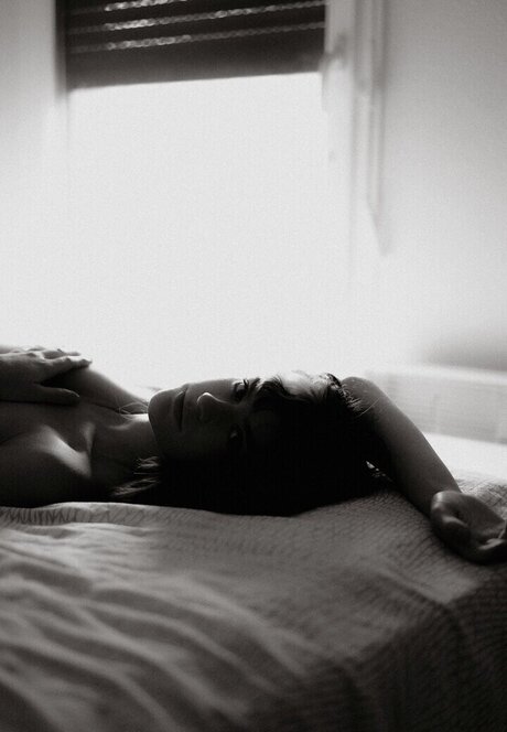 Emeline Faure naked star photos