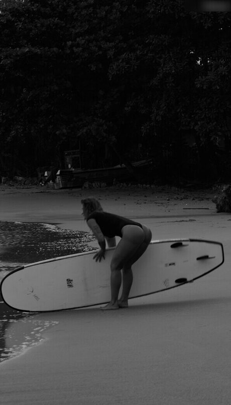 big tits brunette onlyfans exclusive img