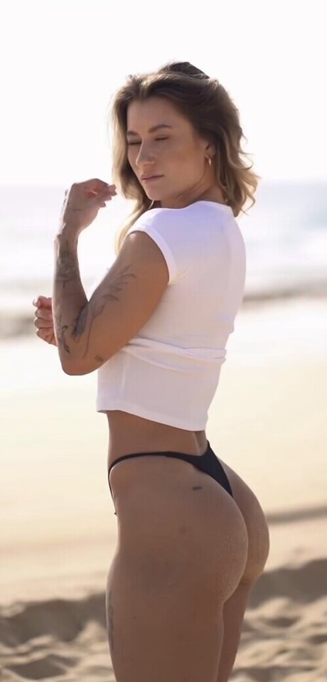 Lenaajoy hd model pic