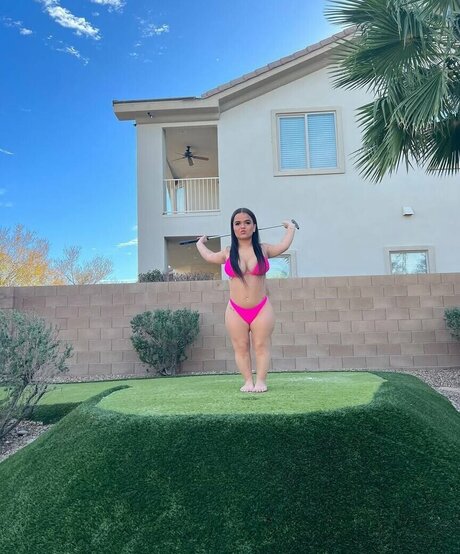 Meg Banks perfect model photo