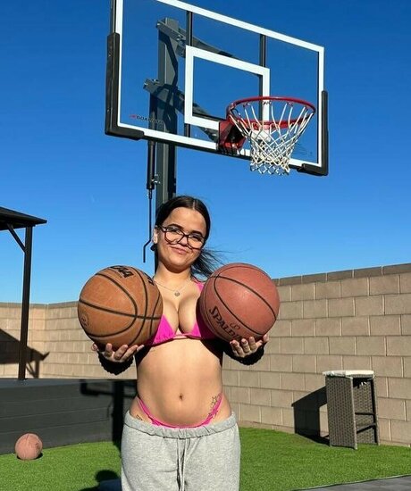 Meg Banks nice star galleries