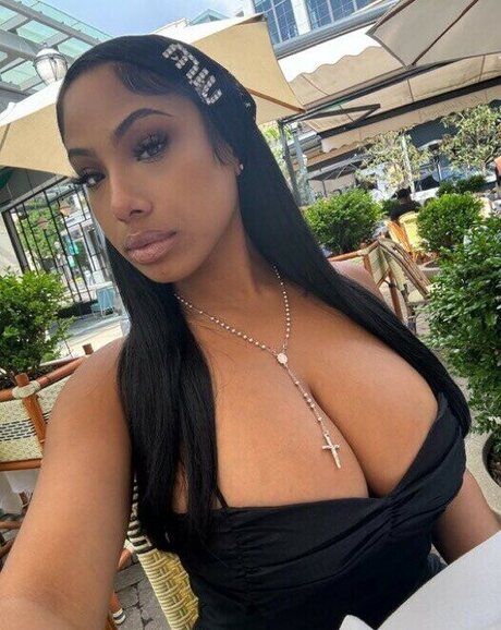 ayisha mia model free galleries