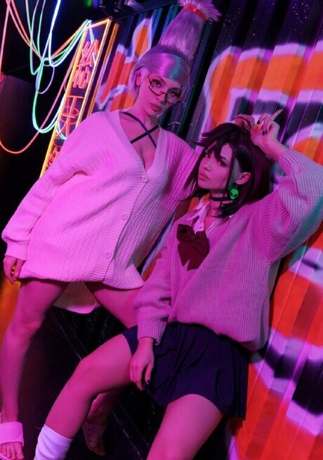 female popular onlyfans perfect photos