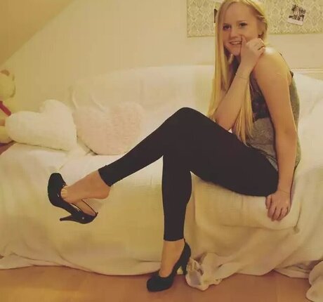 Mytightfashion naked model images