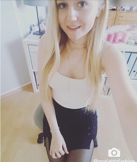 shemale lingerie onlyfans porno picture